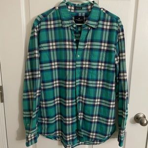 American eagle button up